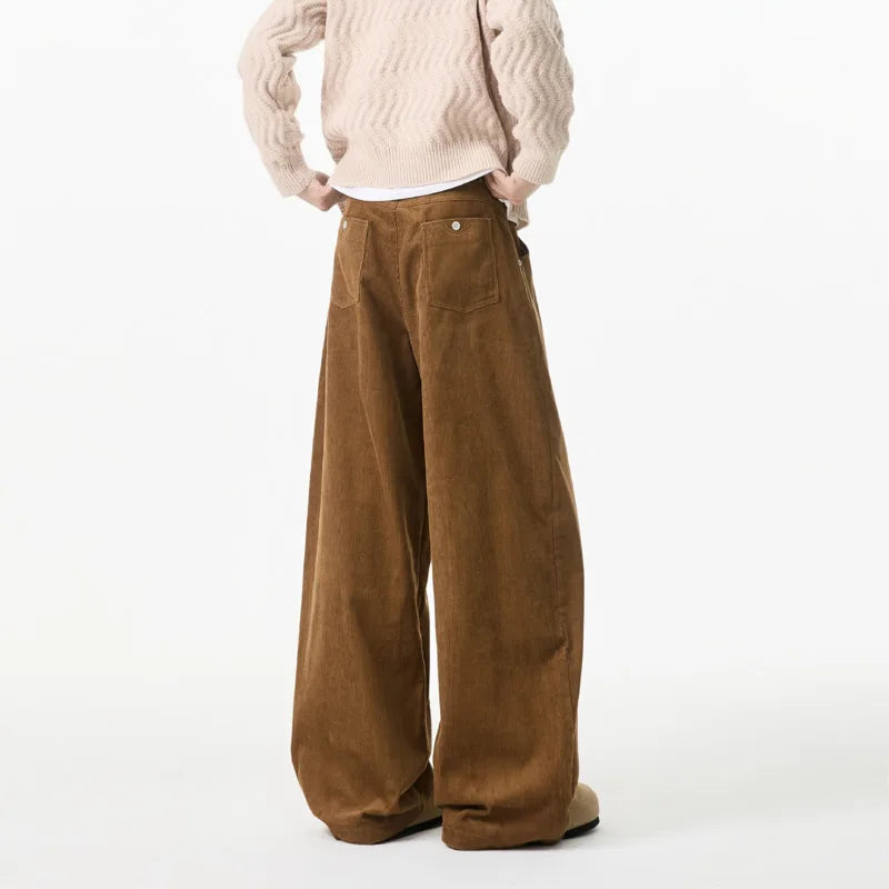 Lässige, gerade geschnittene Cordhose in Oversize-Passform