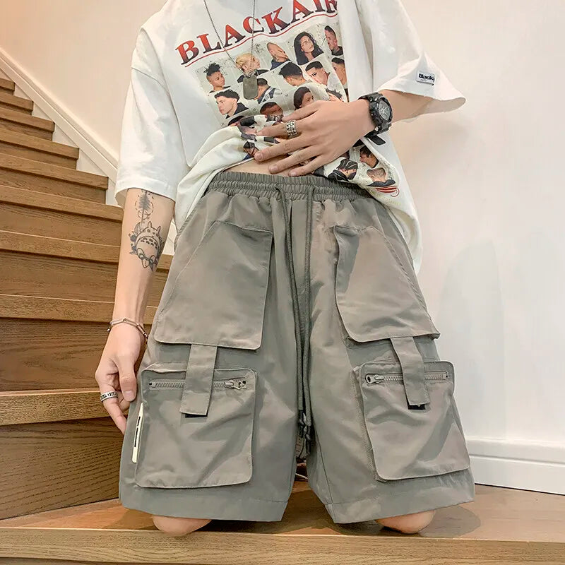 Retro-Shorts im japanischen Stil mit Cargotaschen