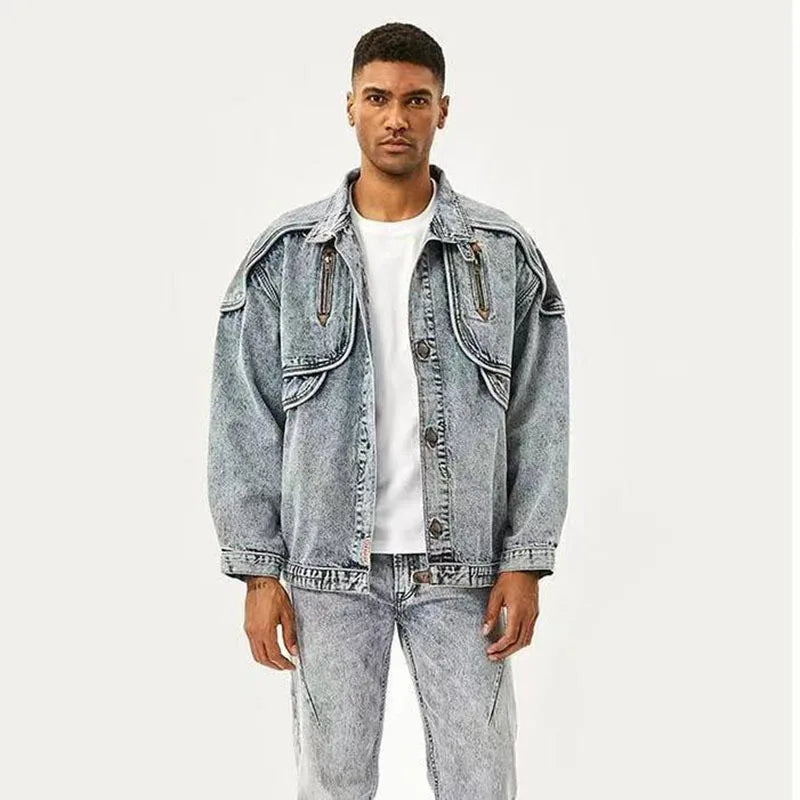 Figurschmeichelnde, schmal geschnittene Vintage-Jeansjacke