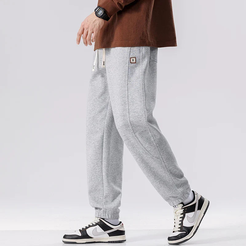 Streetwear Komfort-Jogginghose in Unifarben mit elastischem Bund