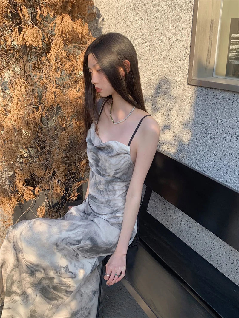 Robe longue à col châle tie-dye style années 2000