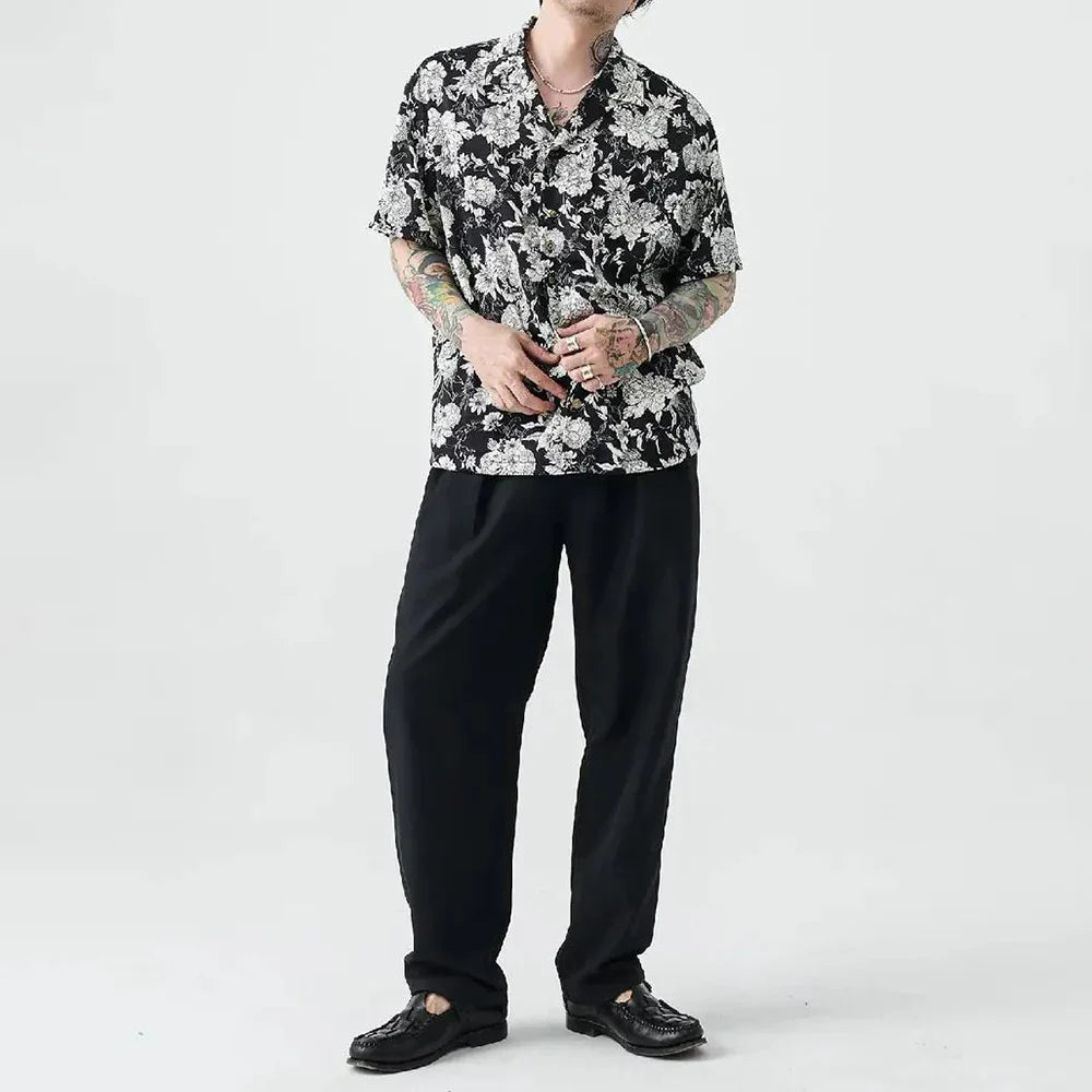 Chemise à manches courtes hawaïenne noire et blanche