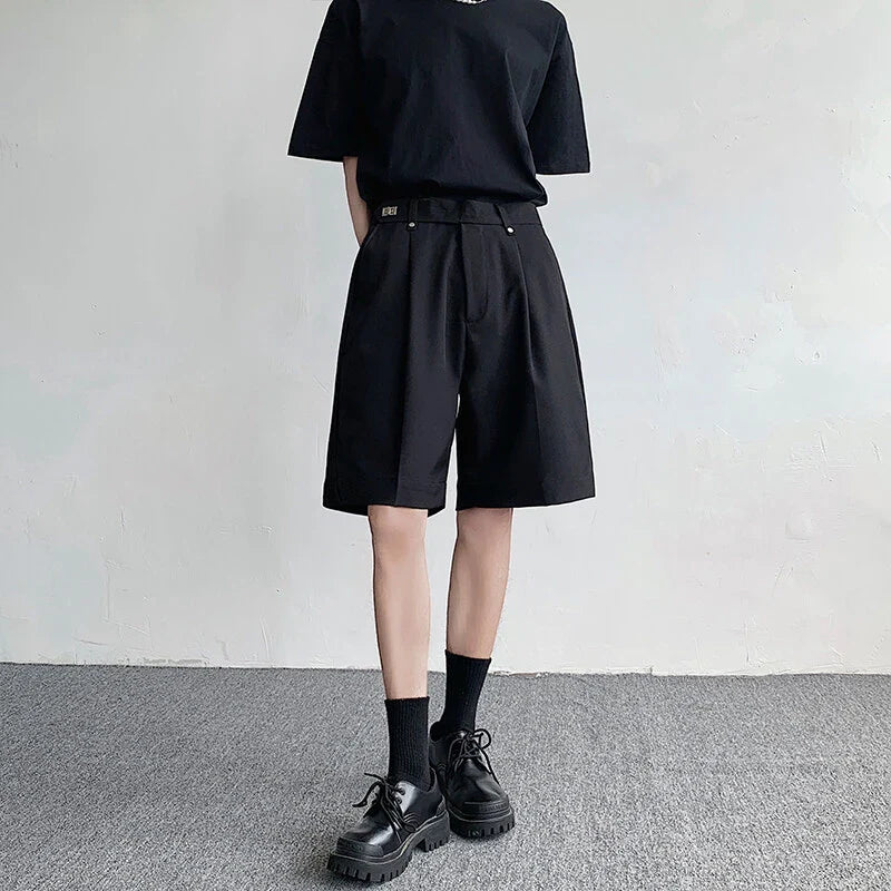 Luxuriöse, elegante, einfarbige, gerade geschnittene Freizeitshorts