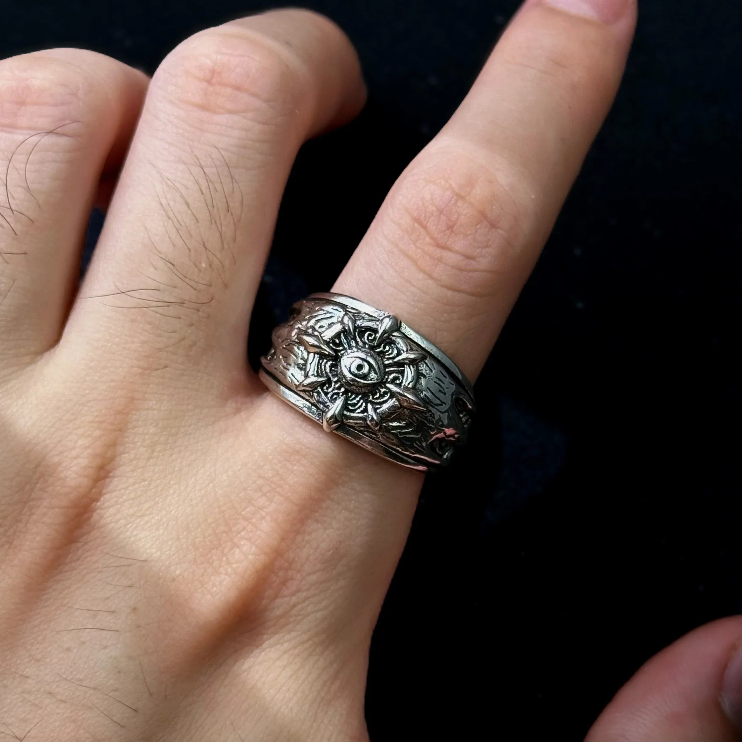 Retro Divine Hip Hop Eye Open Silberring