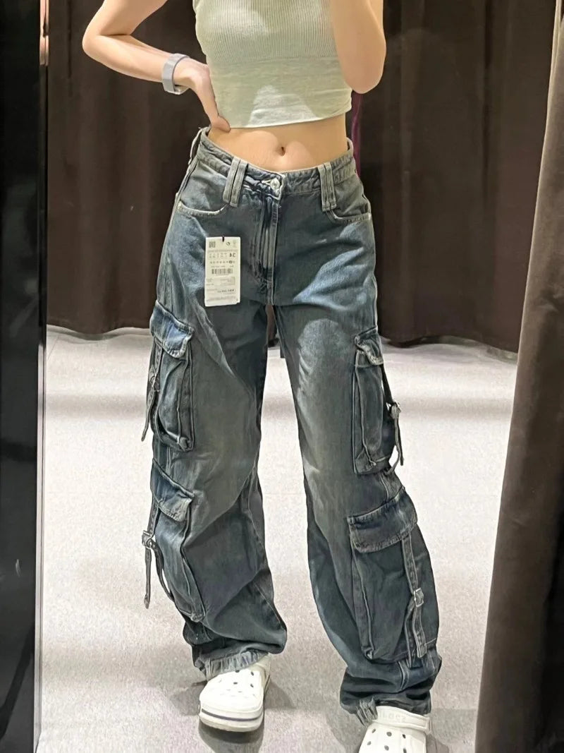 Cargohosen im Utility-Stil