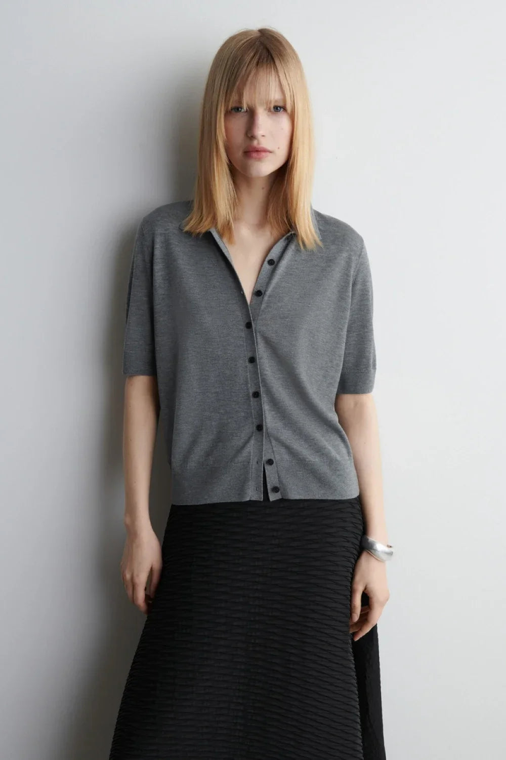 Damen-Strickjacke im lässigen Sommer-Look, schmal geschnitten