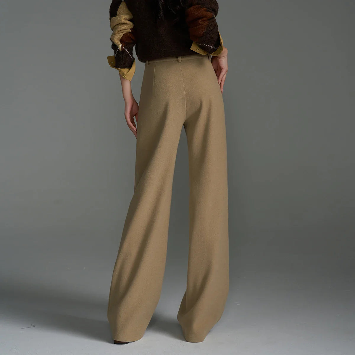 Modische, einfarbige, weite klassische Hose