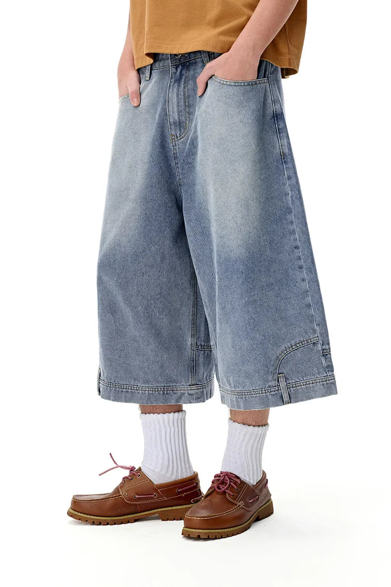 Short en jean délavé style années 2000