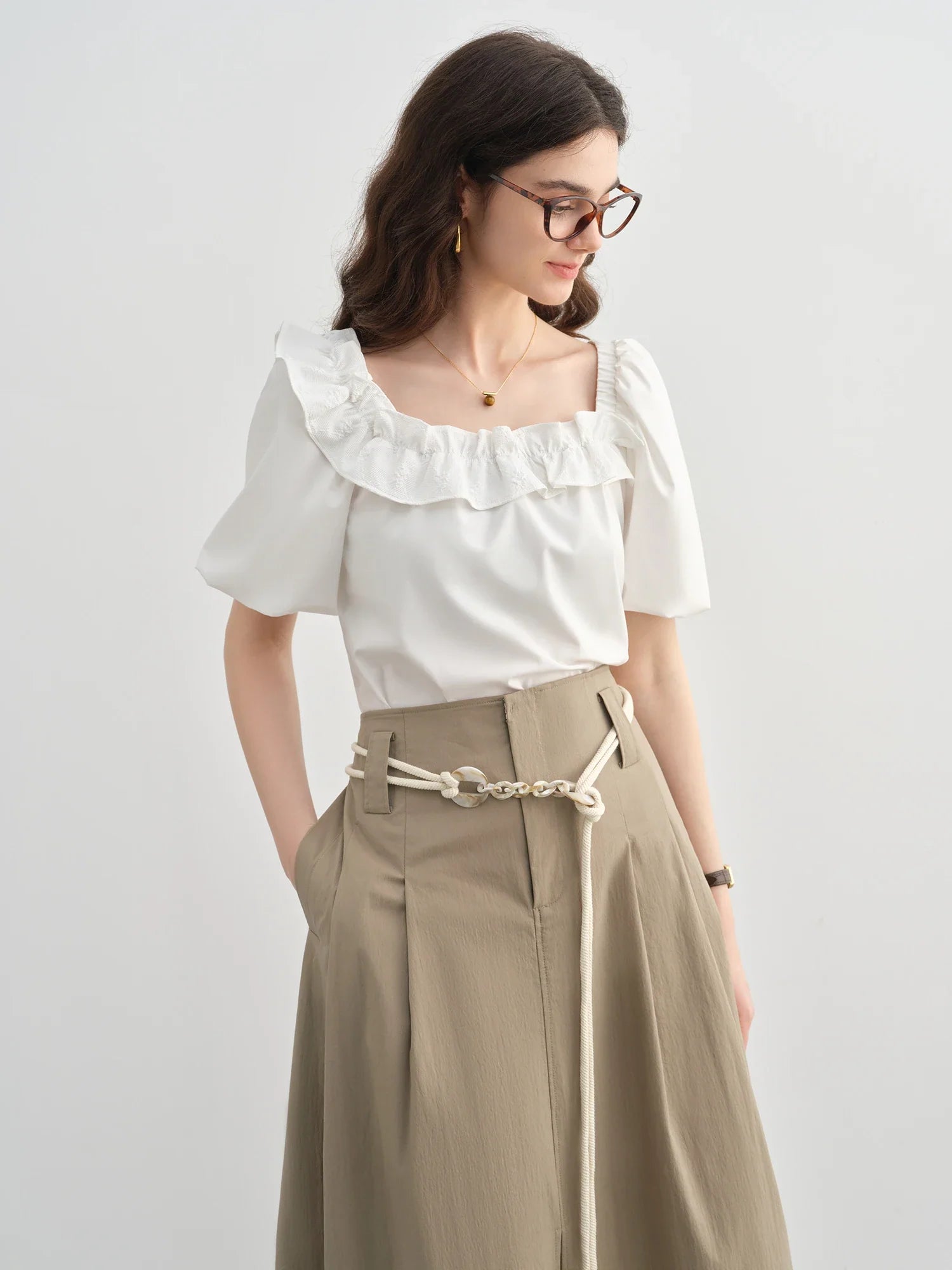 Schlankmachendes, wendbares Sommerkleid mit Ohren