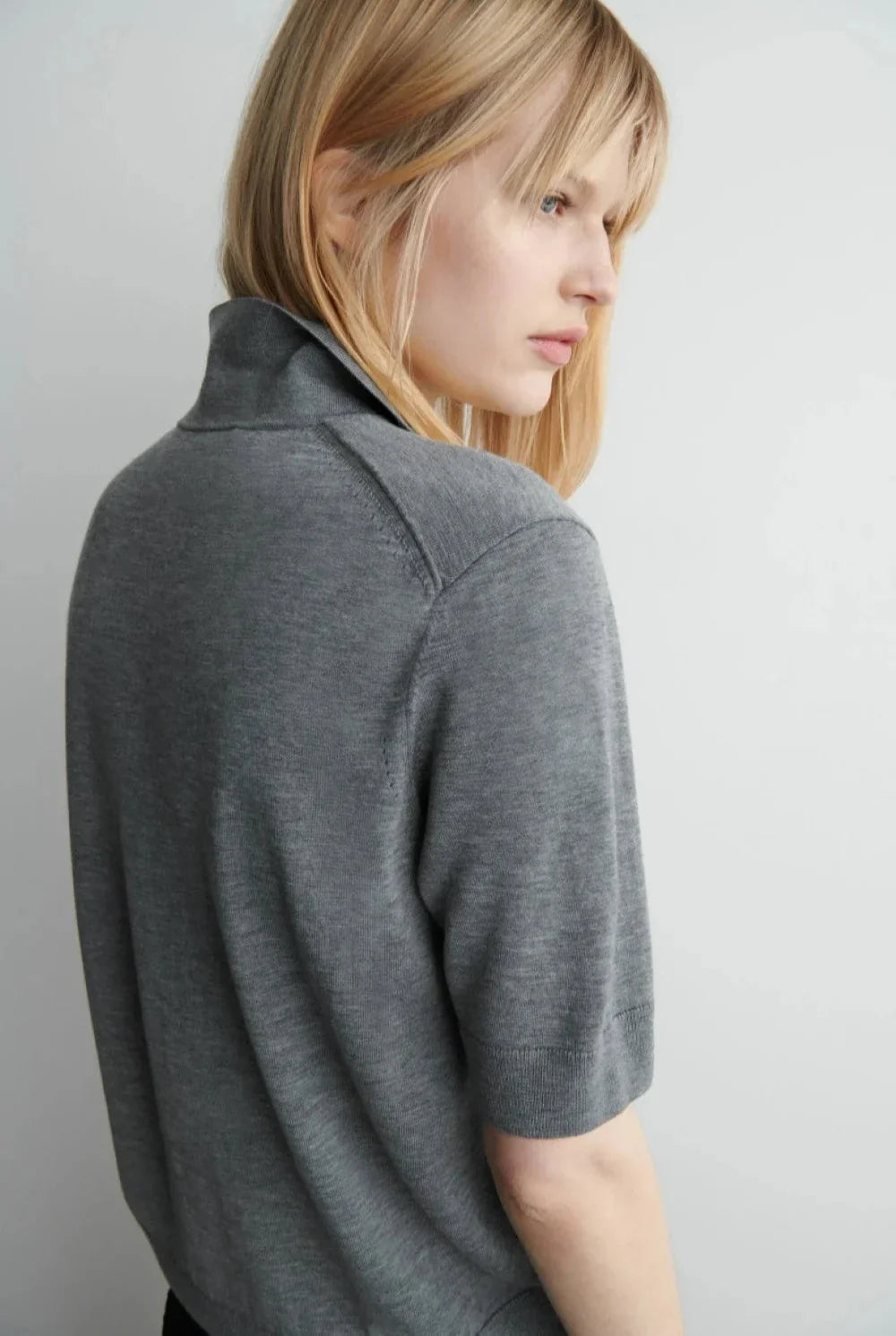 Damen-Strickjacke im lässigen Sommer-Look, schmal geschnitten