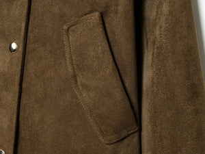 Upgrade your layering game with this luxe faux suede hooded jacket, featuring a high-neck design and adjustable drawstring hem for a premium streetwear fit.