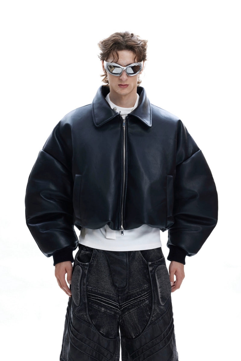 Veste courte à col en fausse fourrure