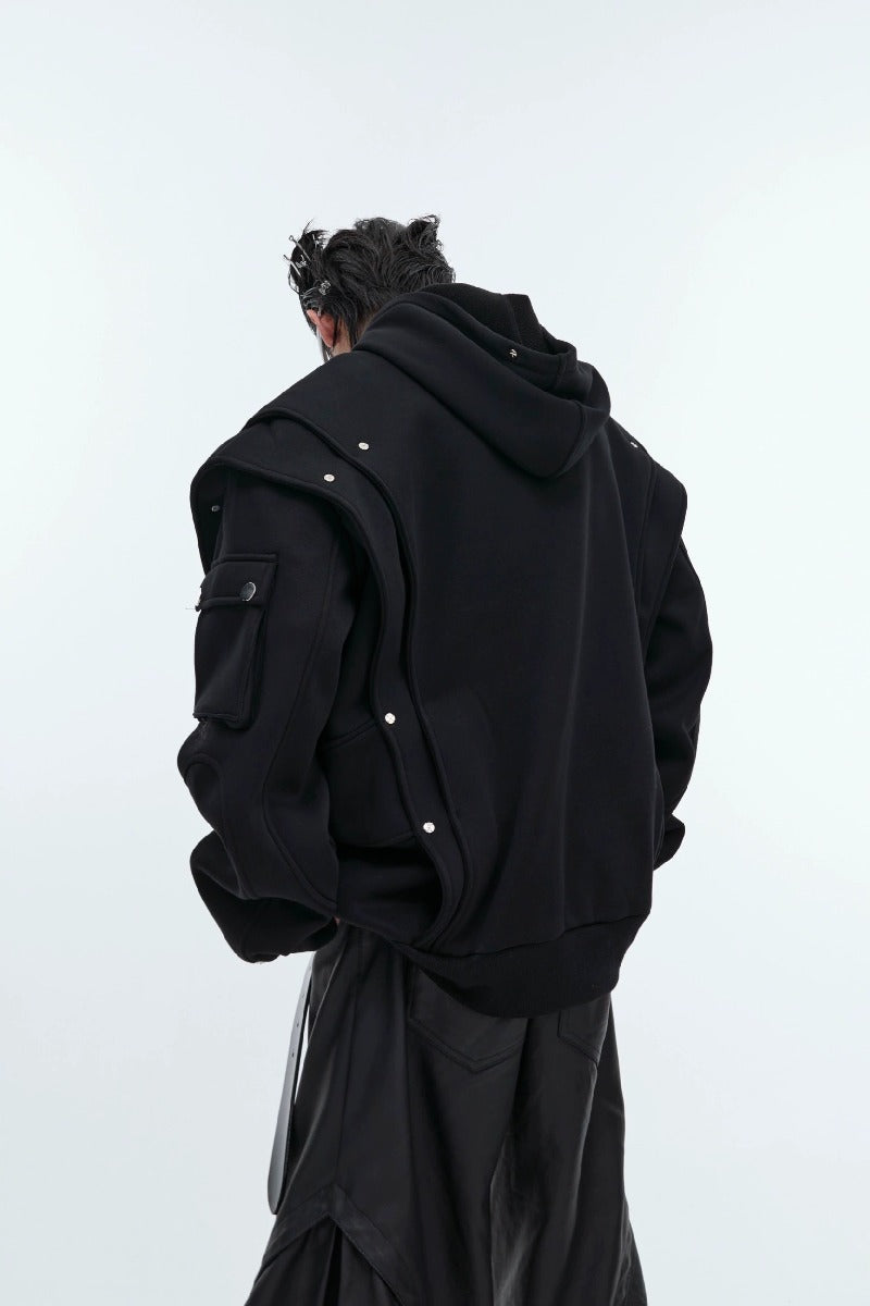 Doppellagiger Kapuzenpullover mit Nieten