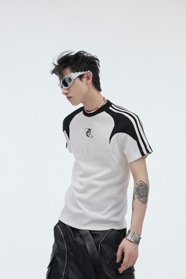 Cropped-T-Shirt in Kontrastfarbe