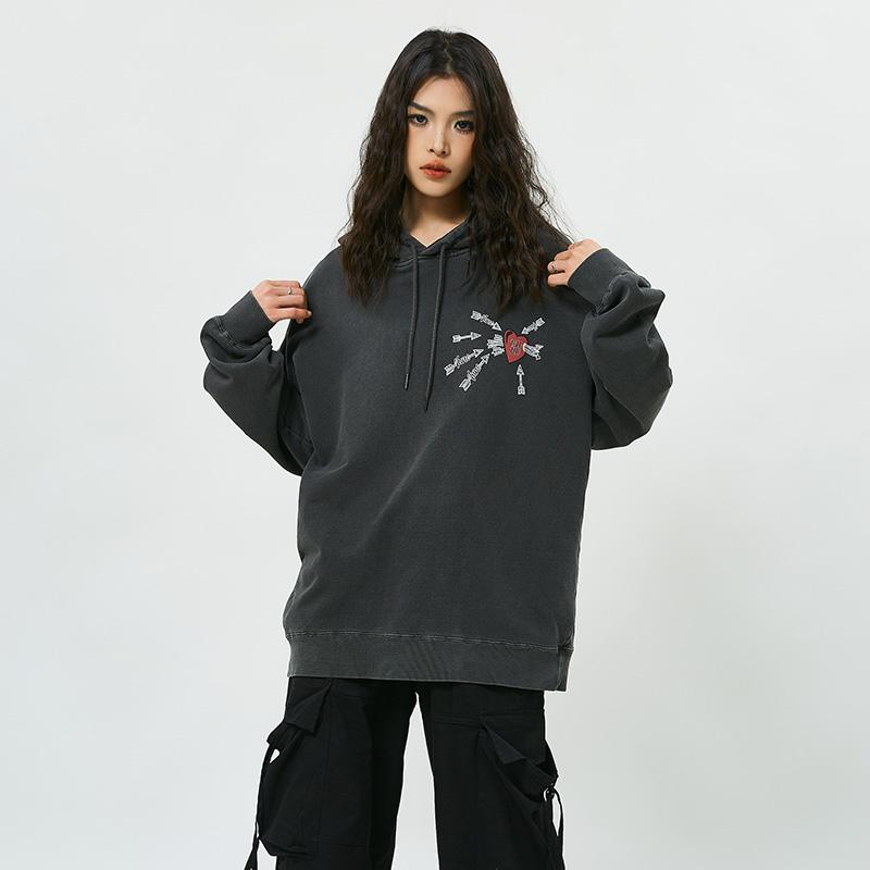 Hoodie mit Herzstickerei