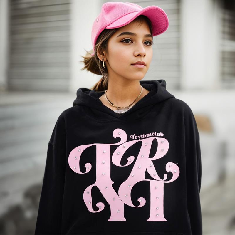 Lässiger Hoodie mit Buchstabenprint und Vordertasche