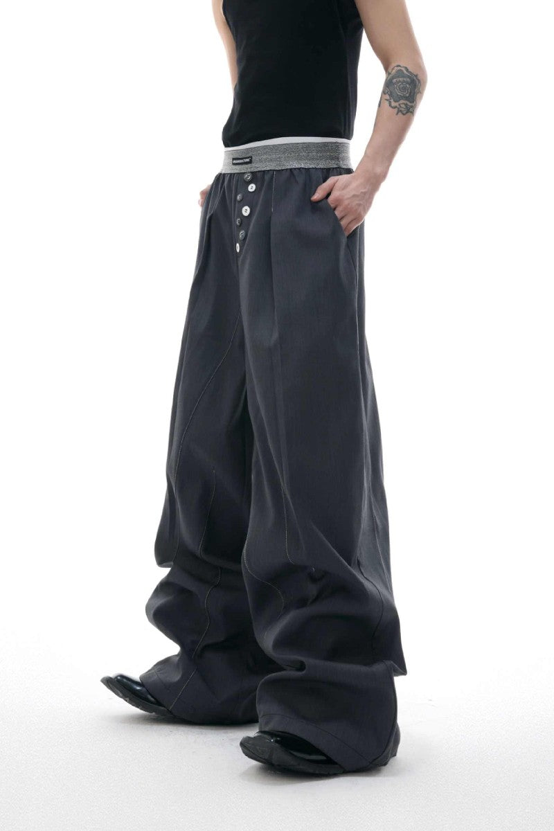 Taillierte Hose mit geradem Bein 