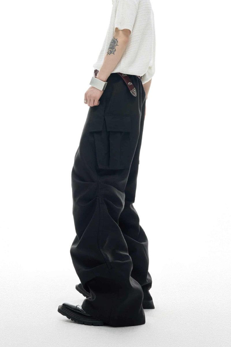Cargohose mit zerknitterten Taschen