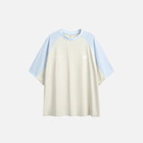 Oversized-T-Shirt im jugendlichen Patchwork-Stil