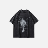 Warmes, verwaschenes Oversize-T-Shirt im Gothic-Stil mit Skelett-Print