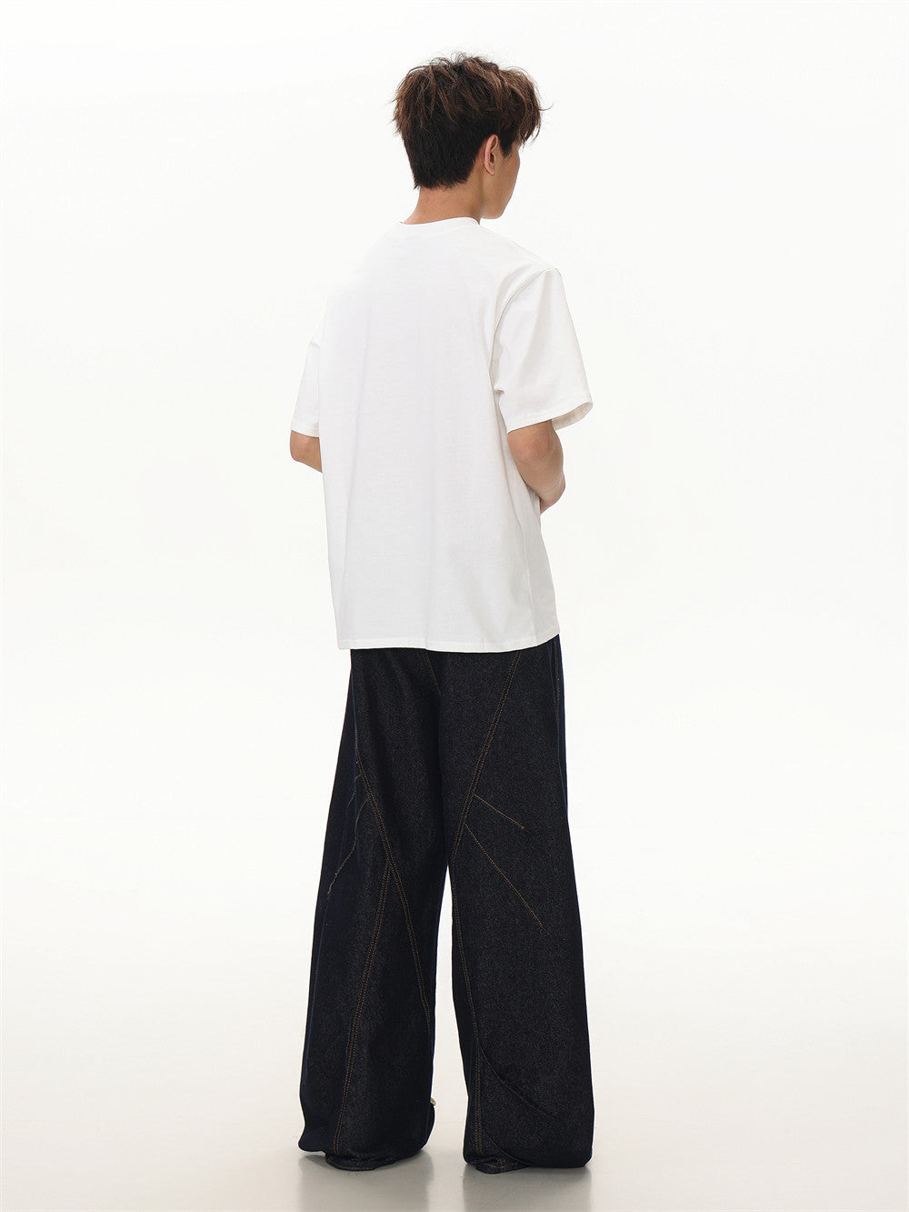 グラフィックアート半袖Tシャツ
