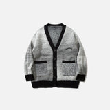Lockere Strickjacke mit langen Ärmeln