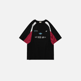 T-Shirt mit kontrastierendem Buchstabenprint und Rundhalsausschnitt