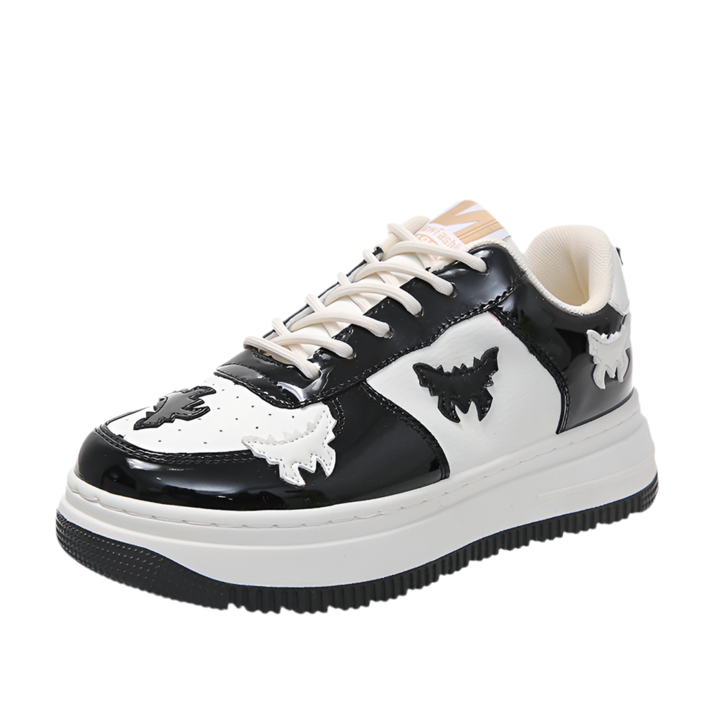 Low Bat Sneakers