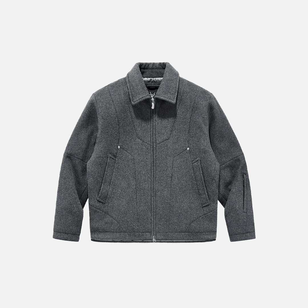 Isolierte, warme Wolljacke mit Umlegekragen