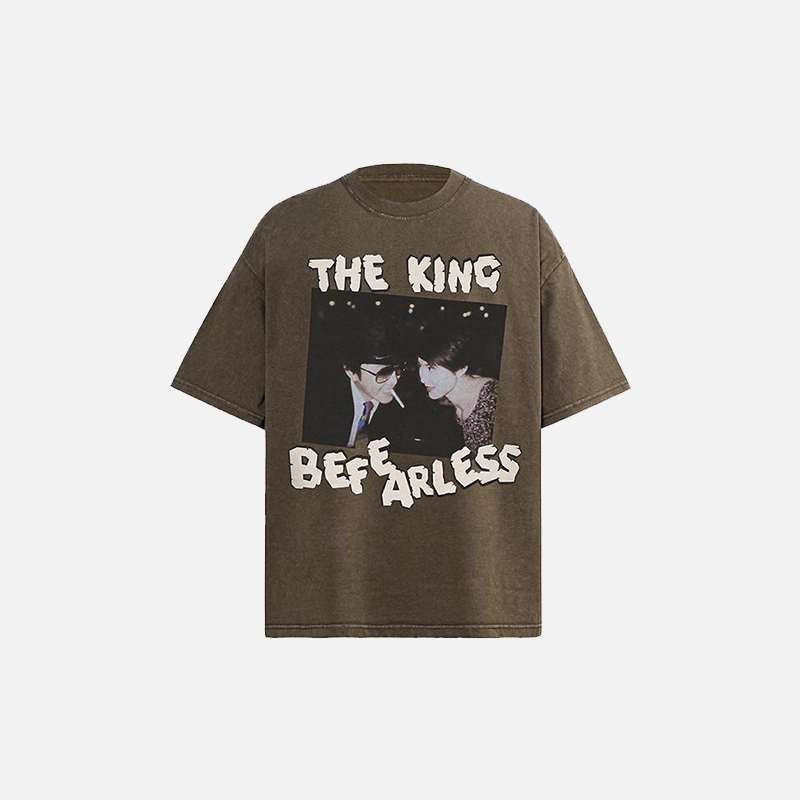 Das T-Shirt „King Be Fearless“ mit Grafikprint