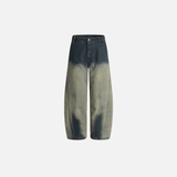 Streetwear-Jeans mit auffälligem Farbverlauf und weitem Bein