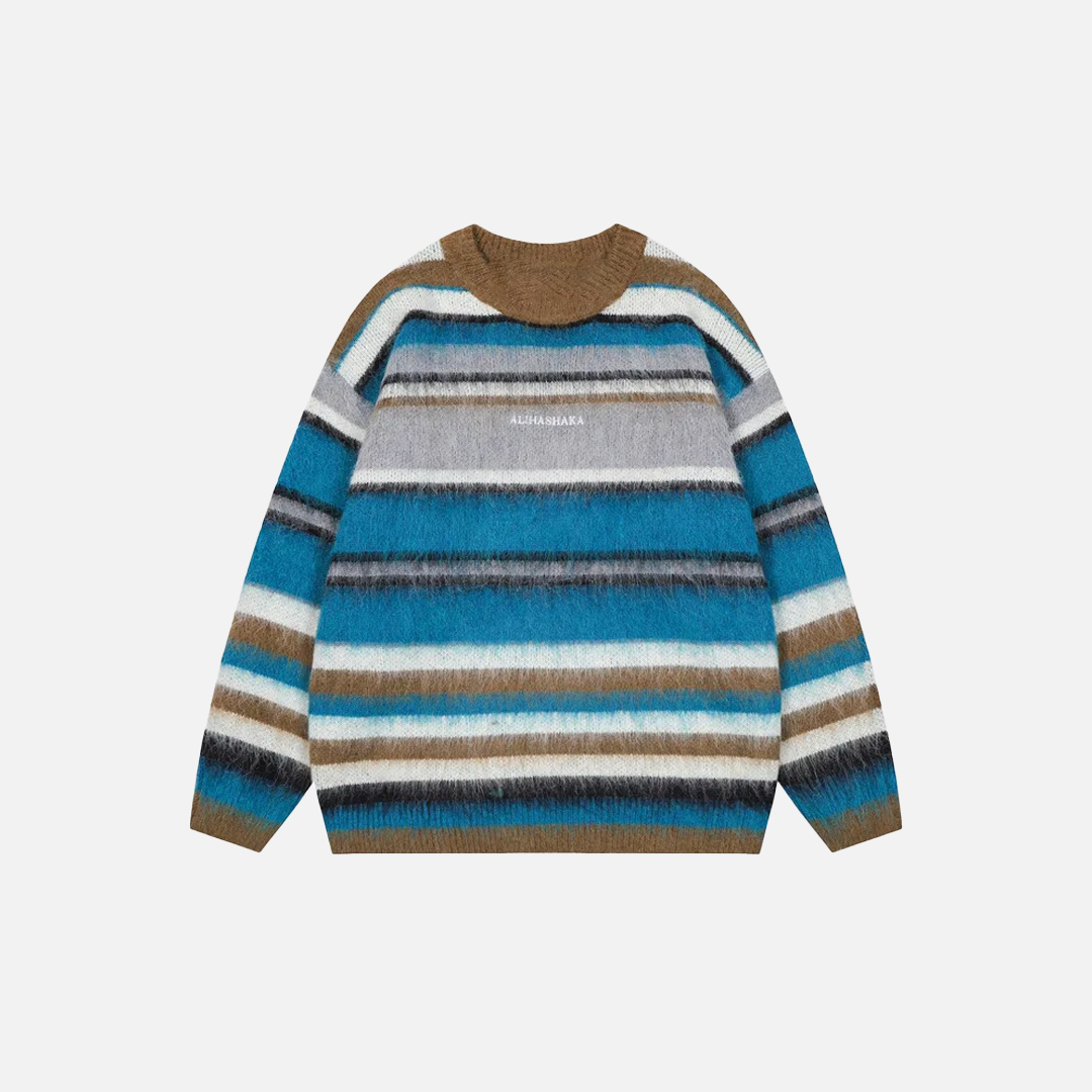 Regenbogenfarbener, flauschiger, übergroßer Streifenpullover