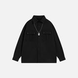 Polo-Shirt mit doppelter Tasche und Halskette
