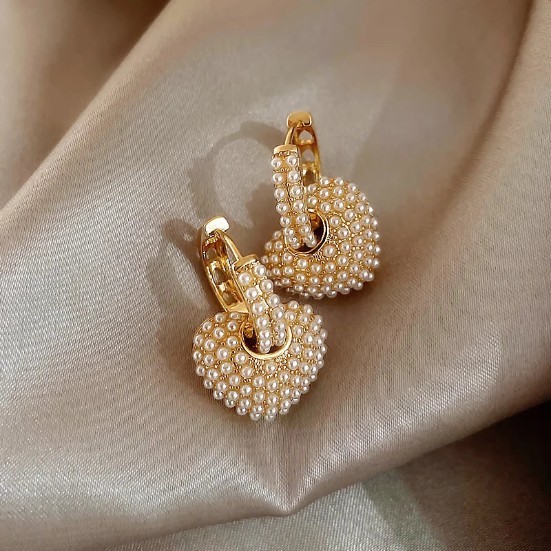 Luxury Sweet Pearl Heart Dangle Earring