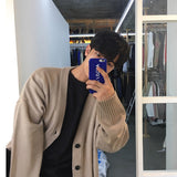 Locker gestrickte Strickjacke
