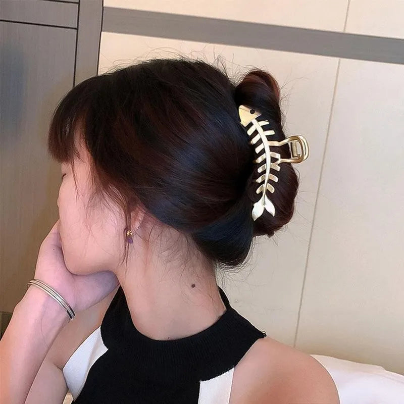 Metal Fish Bone Irregular Hair Claw Clip