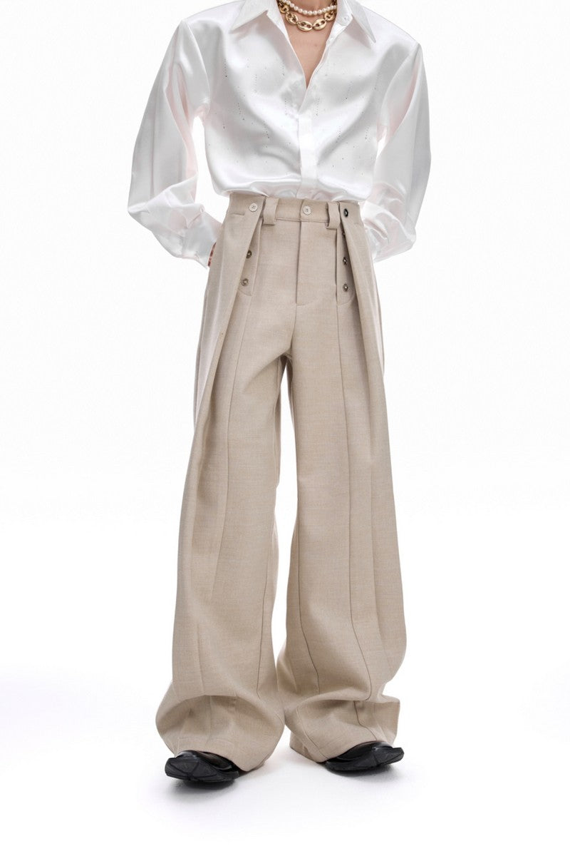 Faltenhose mit geradem Bein 