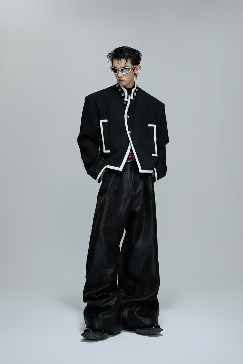 Kurze, wattierte Jacke im Colorblock-Stil 