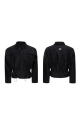 Glänzende, kurze Jacke