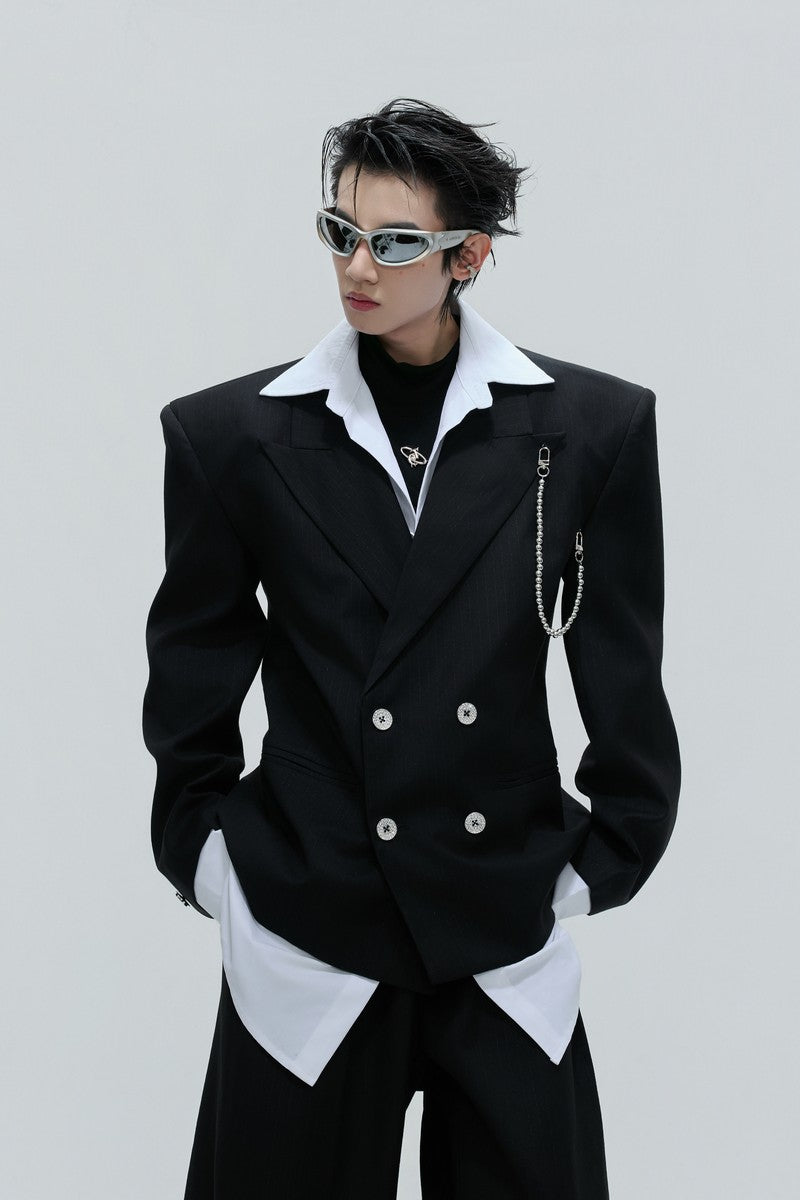 Gestreifter Blazer mit Taillengürtel 