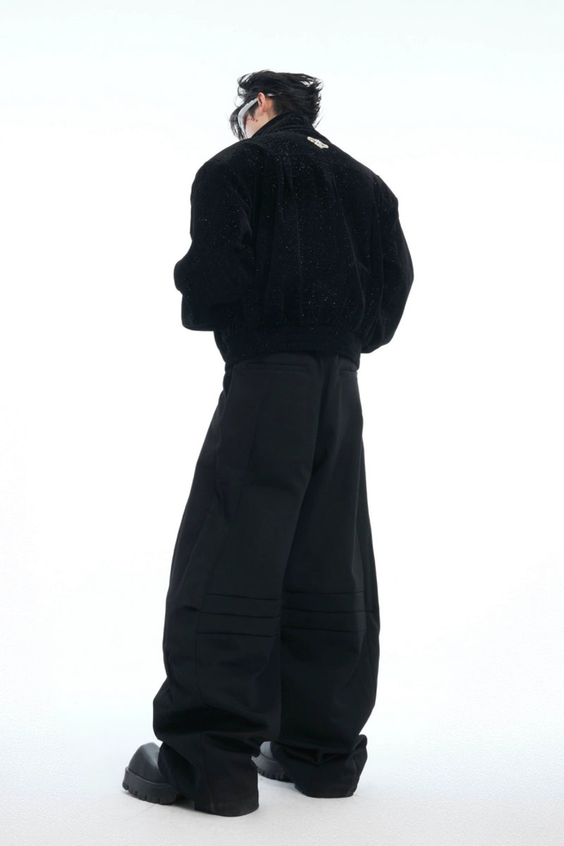 Doppelt taillierte, mehrlagige Hose mit weitem Bein 