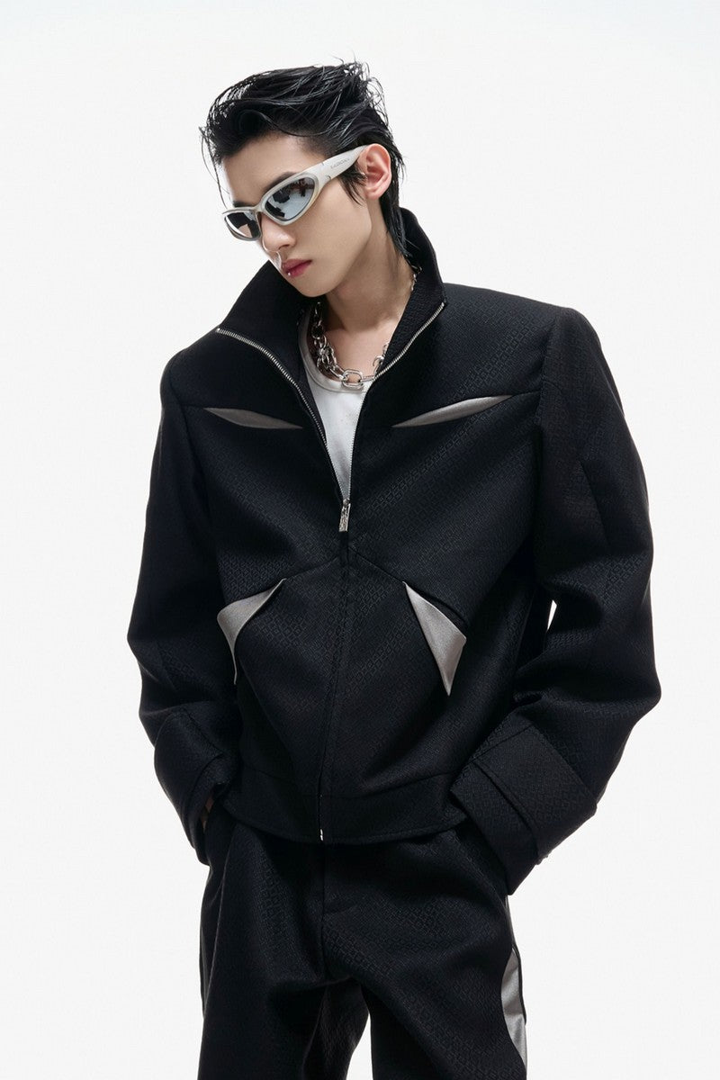 Dekonstruierte Jacke im Colorblock-Stil