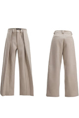 Faltenhose mit geradem Bein 