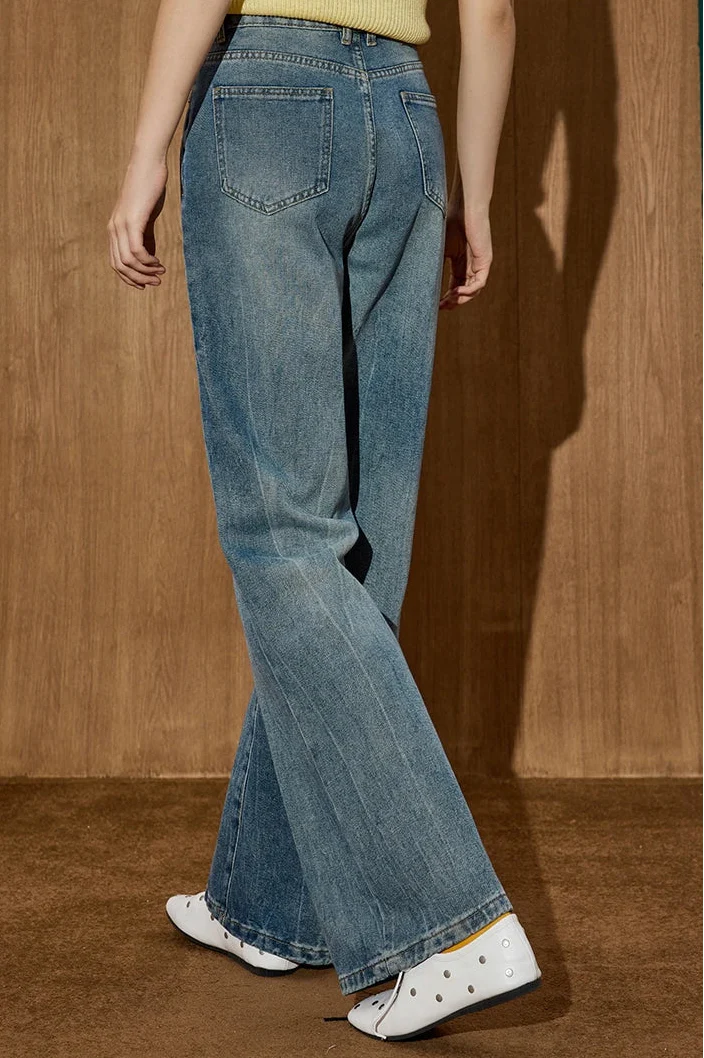 Comfortable Washed High Waist Flared Jeans