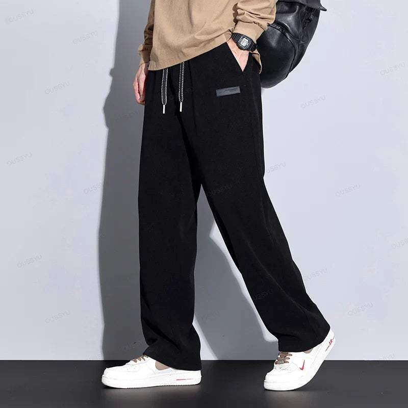 Jogginghose mit elastischem Bund, lockerer, gerader Schnitt