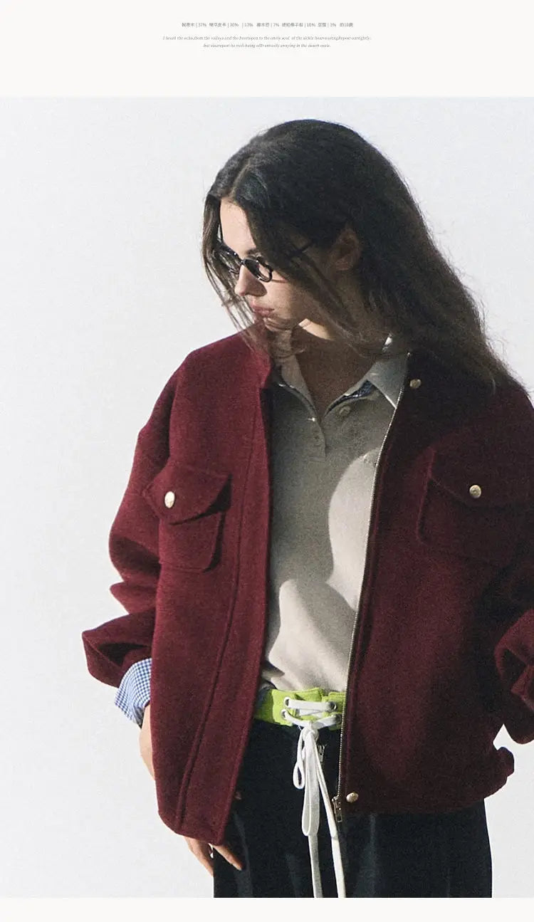Rote Baseballjacke aus Wolle für Pendler