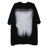Lässiges Sommer-T-Shirt mit abstraktem Graffiti-Muster