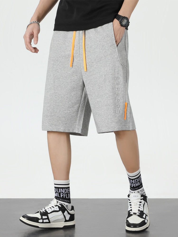 Shorts mit mittelhohem Bund und Kordelzug