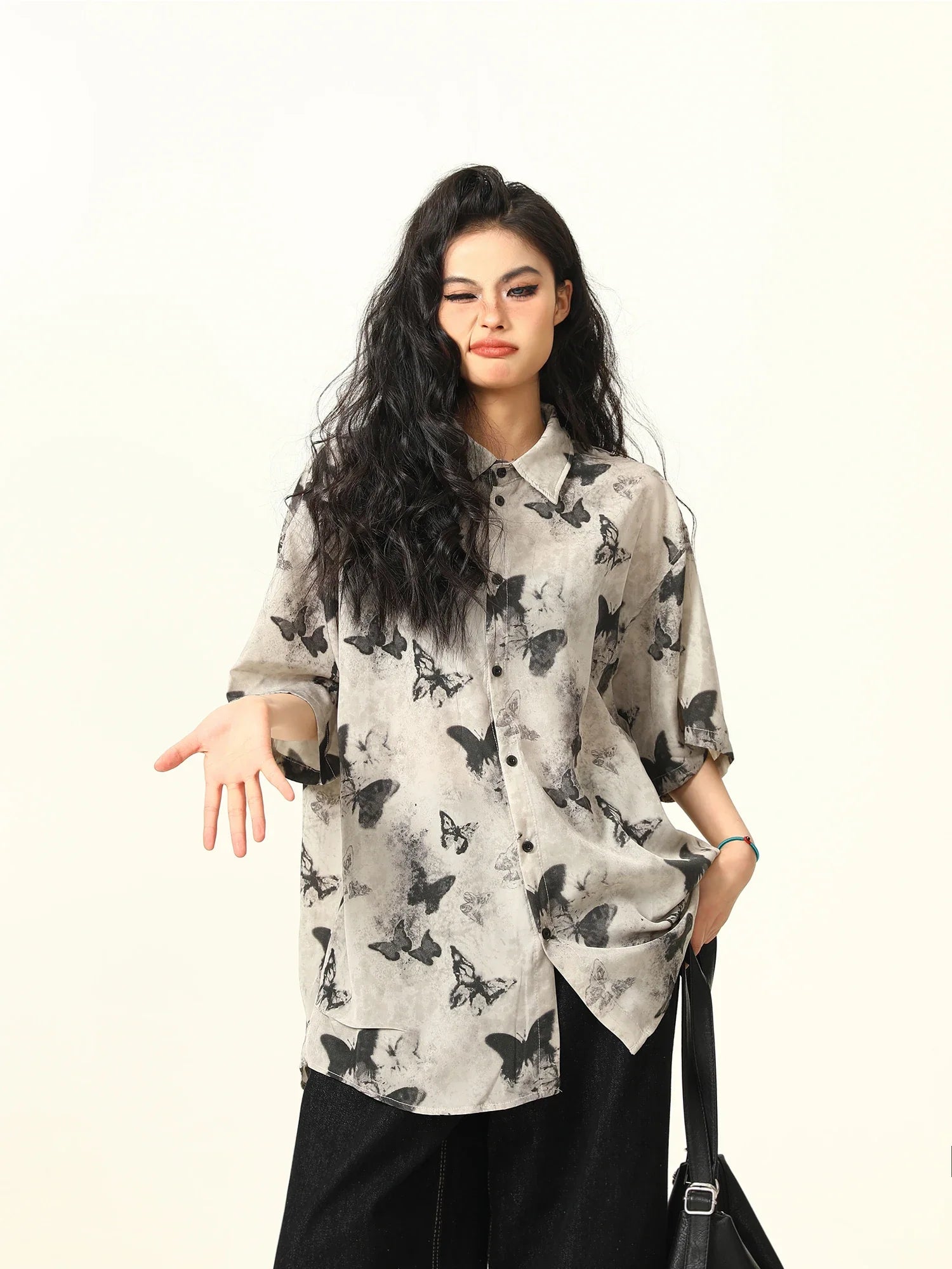 Chemise décontractée à imprimé papillon pour femme