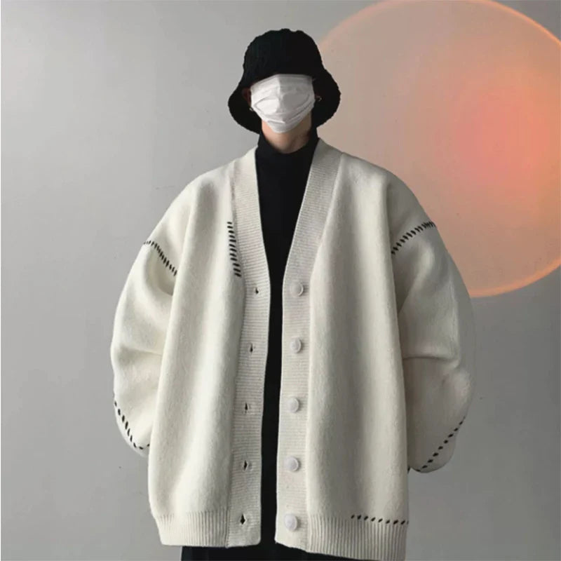 Gemütlicher Oversize-Strickcardigan im Patchwork-Stil